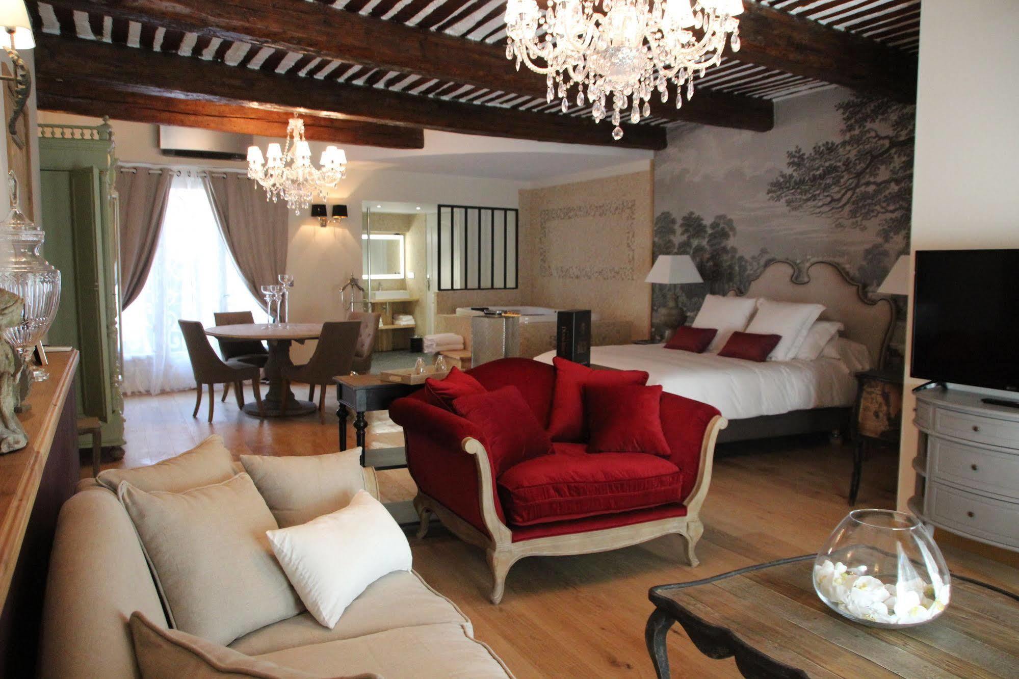 Maison D'Hotes Les Varietes Saint-Rémy-de-Provence Eksteriør bilde