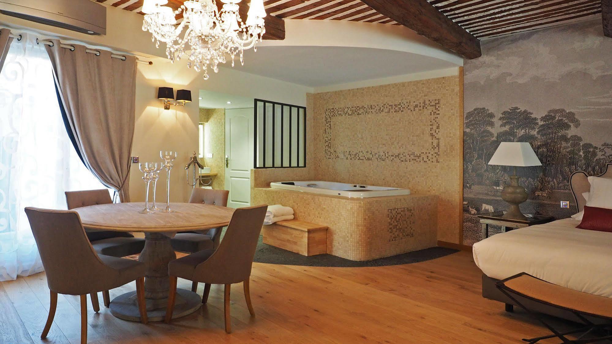 Maison D'Hotes Les Varietes Saint-Rémy-de-Provence Eksteriør bilde